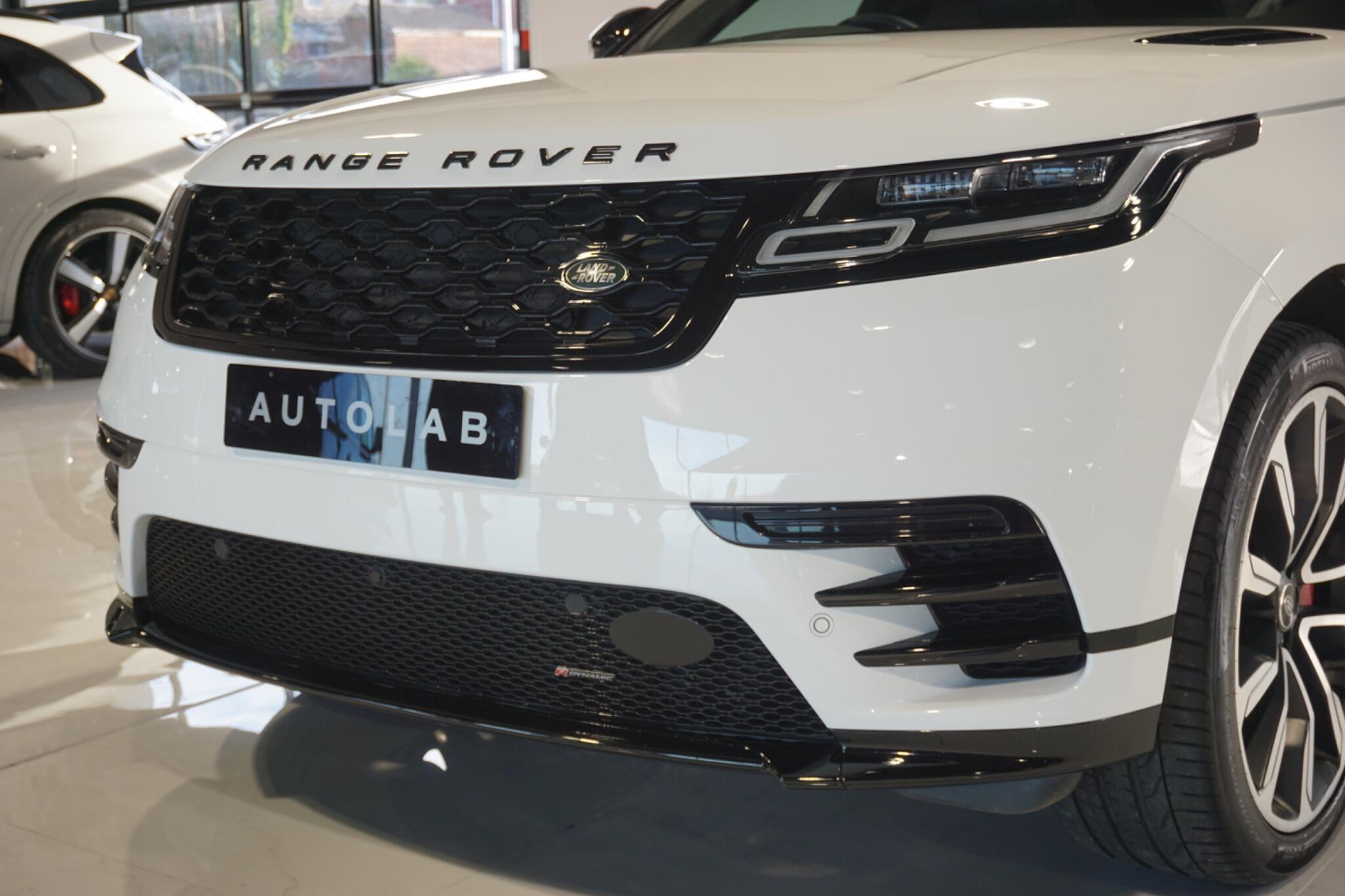 Land Rover Range Rover Velar 3.0 D300 MHEV R-Dynamic SE SUV 5dr Diesel Auto 4WD Euro 6 (s/s) (300 ps)